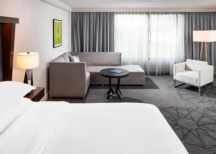Sheraton Hotel 4*